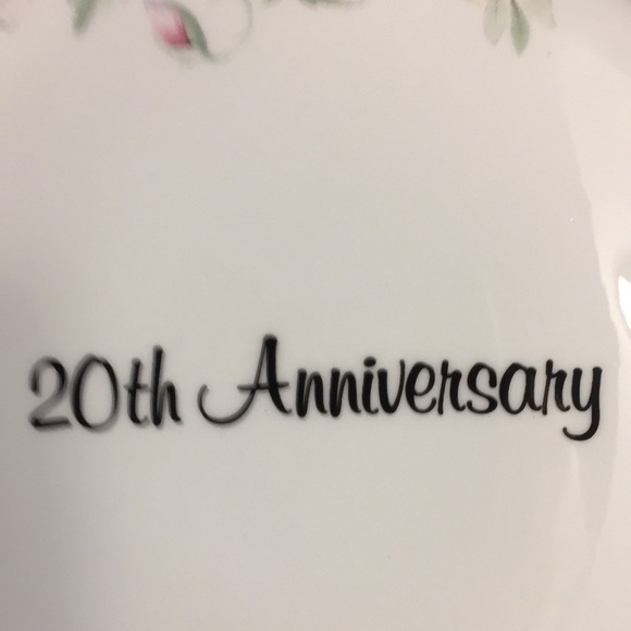 20th Anniversary New Porcelain Plate Fine Bone - Picture 3 of 5